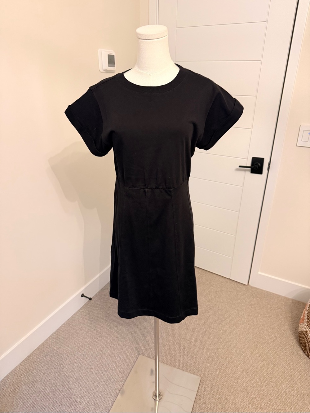 LOFT Black Short-Sleeve Mini Dress